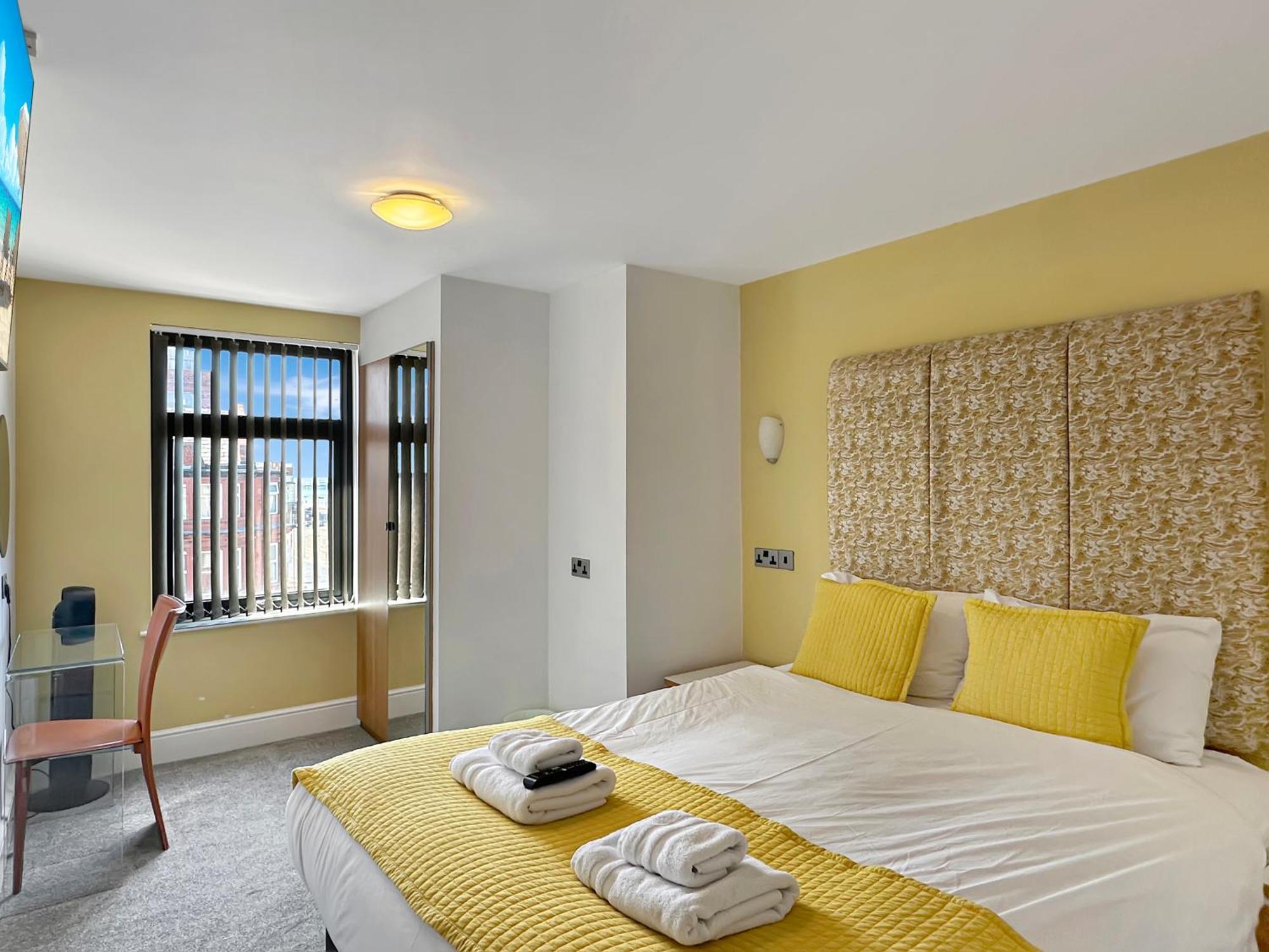 Granada Apartments Berkeley Blackpool Exterior foto